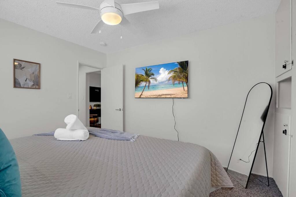 6Th Haven, Arcade, King Bed, Games, 1 Mile To Beaches Long Beach Exteriör bild