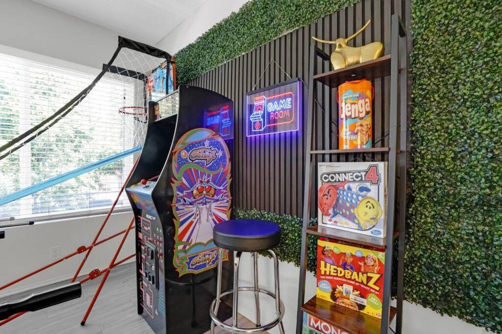 6Th Haven, Arcade, King Bed, Games, 1 Mile To Beaches Long Beach Exteriör bild